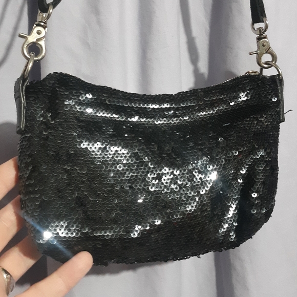 🖤Vintage VS PINK Sequin Cross abidy Purse🖤 - Picture 3 of 11